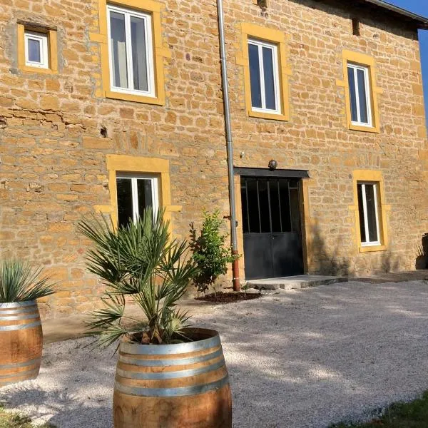 Gîte Domaine du Berret 8 pers, hotel di Bully