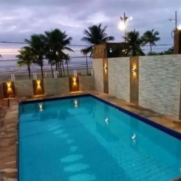 Apto Frente ao Mar - Vila Tupy, hotel u gradu Samaritá