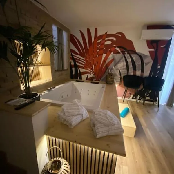 Secret suite con idromassaggio, hotel Soriano nel Ciminóban