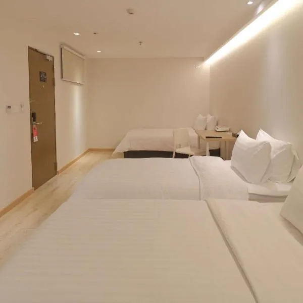 SimpleStay Chatuchak, SureStay Collection by Best Western, hotel in Bangkok