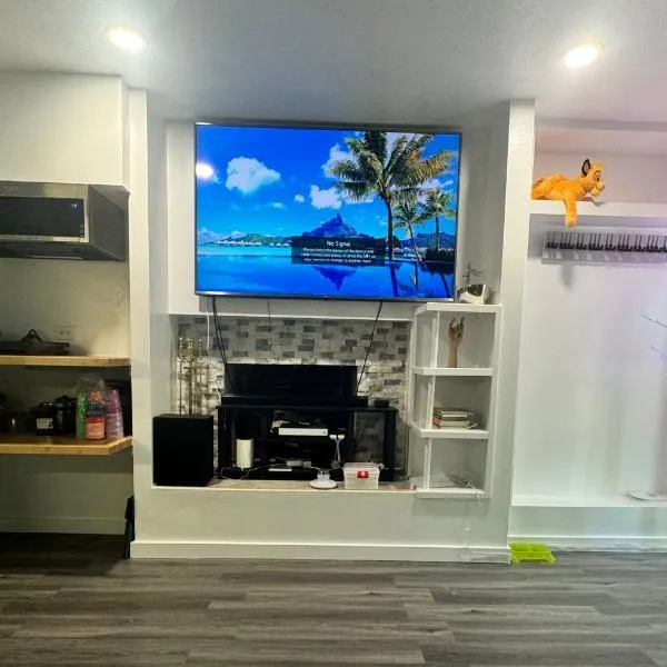 Cozy 2BR with Game Room and EV station,Special Offer During Construction!, hotel v destinaci Everett