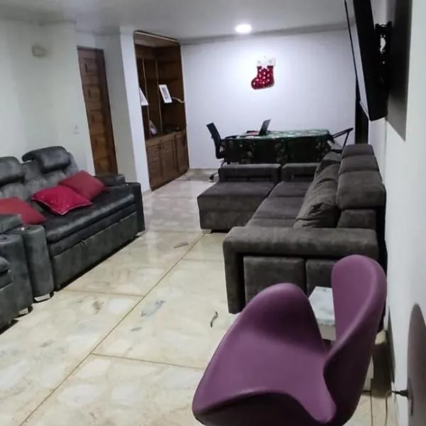 Apartamento cerca al estadio, khách sạn ở Medellín