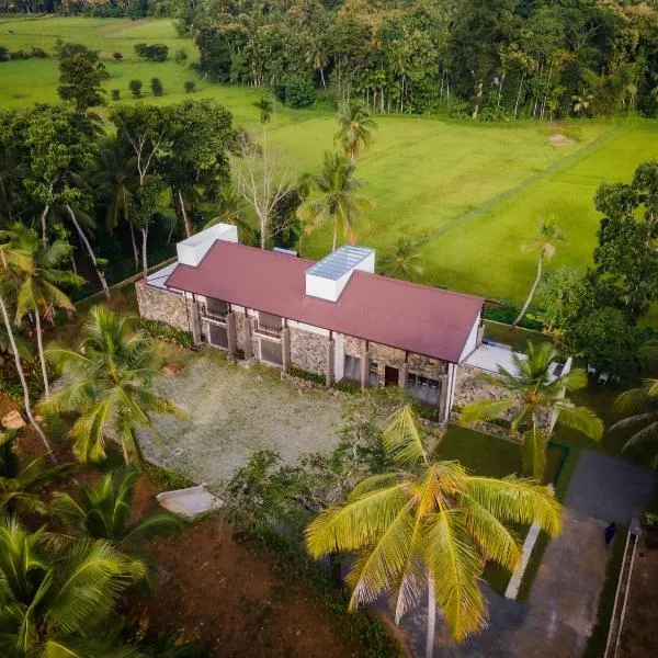 Paddy View Garden Resort, hotel in Narammala