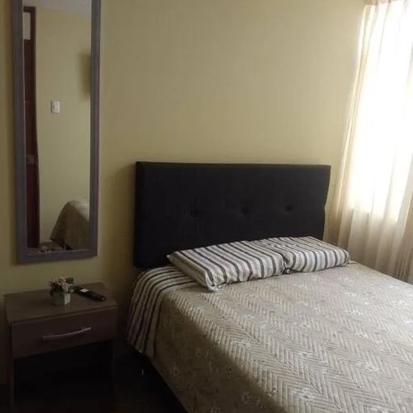 Acogedora habitación, ξενοδοχείο σε Τρουχίλο