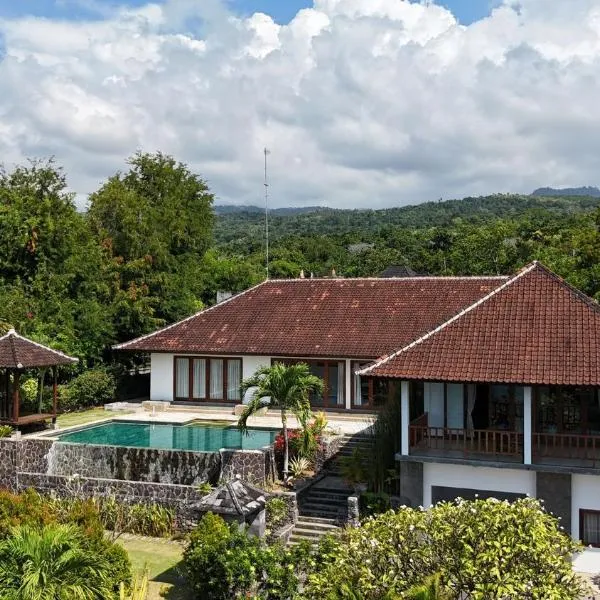 Villa Ponjok Batu Residence, hotel a Bukti