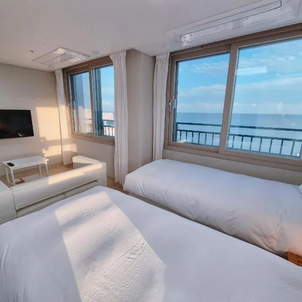 The First Ocean Songjeong, hotel v destinaci Pusan