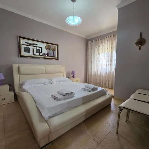 Raili Apartment, hotel en Durrës