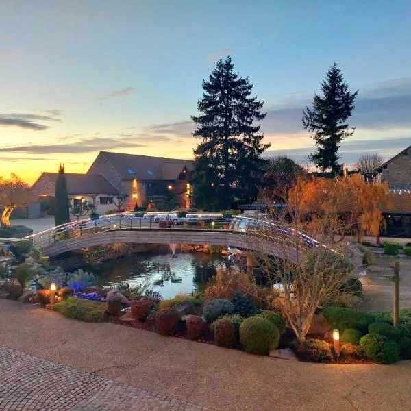 Domaine de la Haie des Granges – hotel w mieście Ménilles