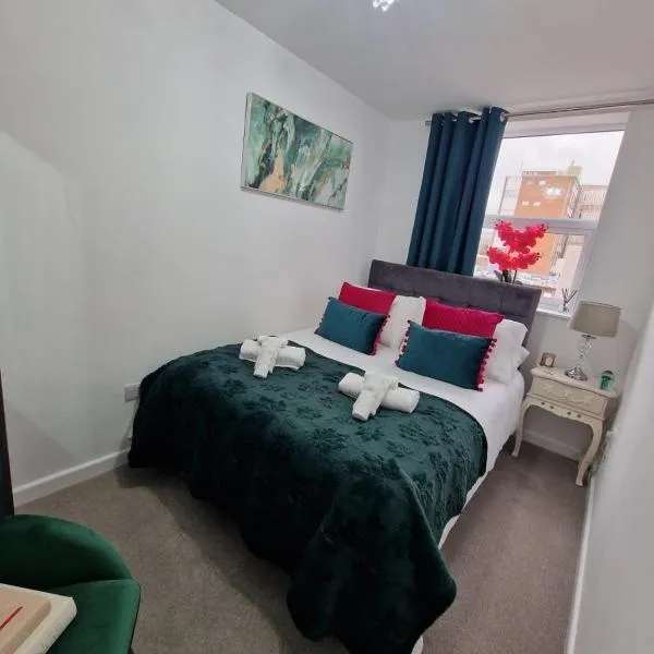 12 B Market Street, hotel in Watford