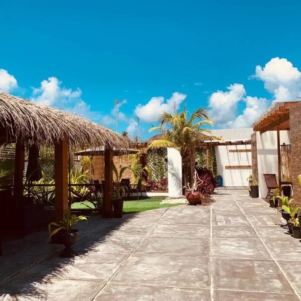 Himeyn Beach Inn - Ocho Homes by Eight Continents, hotel v destinaci Hanimaadhoo