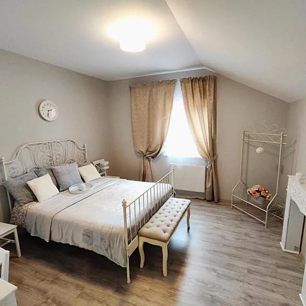 Apartmány U Obory, hotel in Nechánice