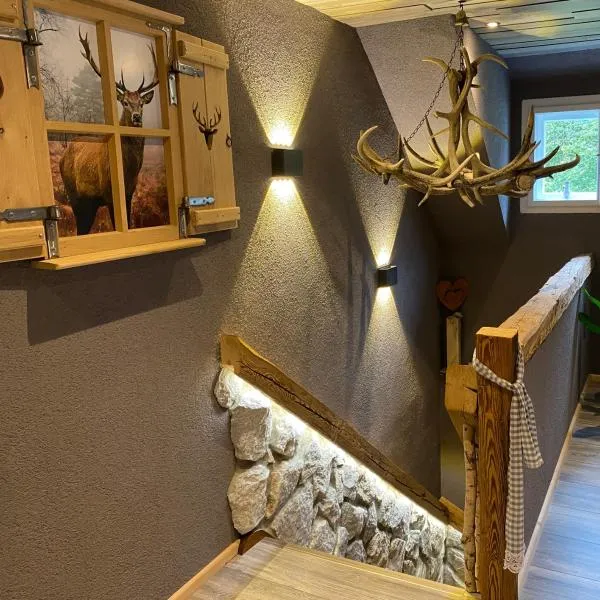 Chalet am Weißenbach, hotel v destinaci Hinterstoder