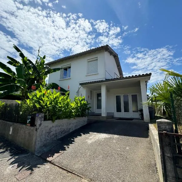 Villa des Palmiers, Chambre 2, Lit double, hotel v destinaci Villeneuve-sur-Lot
