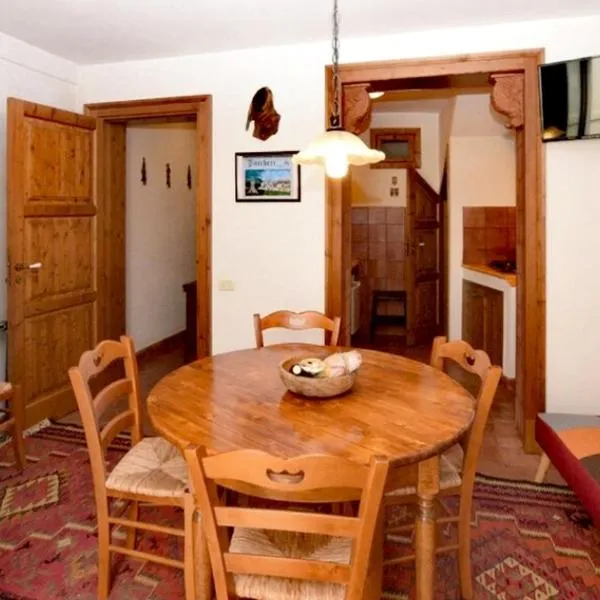 Casa Perni, hotel in Buccheri