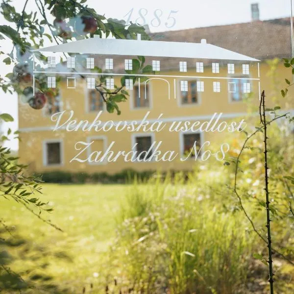Statek Zahrádka Český Krumlov、Velešínのホテル