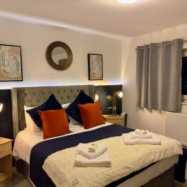 Coastal Park Accommodation, hotel in Llanelli
