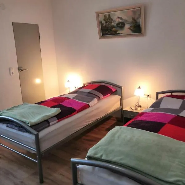 Monteurzimmer und Reisende、ザルツギッターのホテル