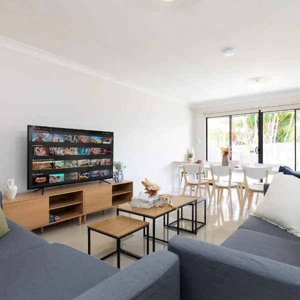 Smart Suites Self Check-in Apartments - S Stockport, hotel in Brisbane