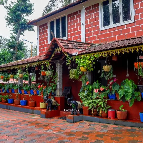 D signature Homestay By Lexstays, ξενοδοχείο σε Kushalnagar