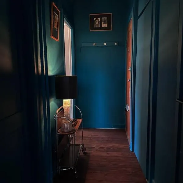Local family home Copenhagen close to city center, hotel in Copenhagen