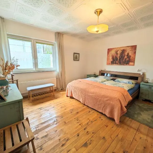 Ferienwohnung Friedel und Käthe, hotel Oberthalban