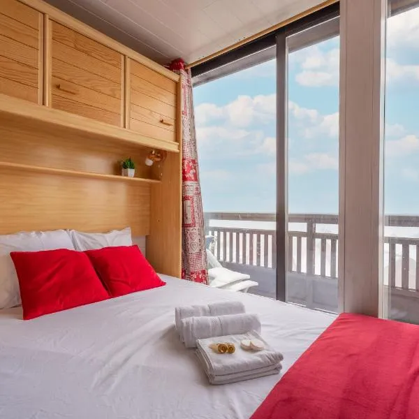 Ski In-Out - Heart of Val Thorens Superb View, Wifi, TV 2606, hotel v destinácii Val Thorens