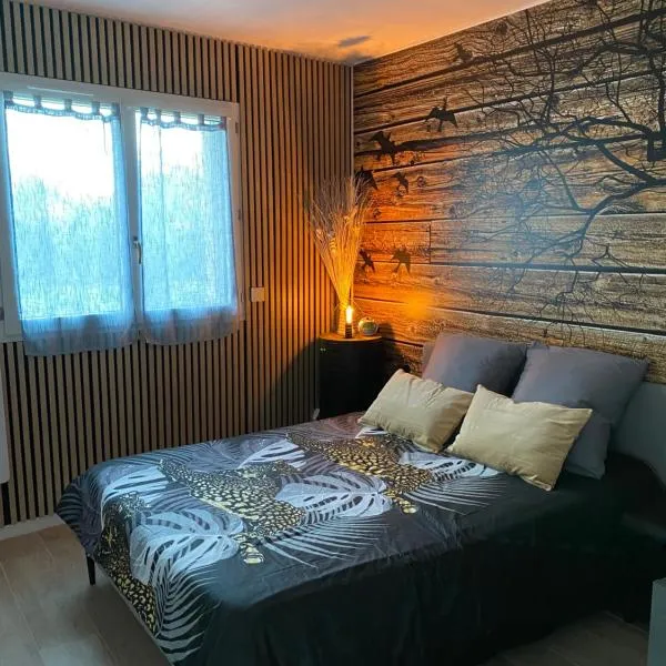 Le Noctambulle Spa, hotel v destinaci Pradines