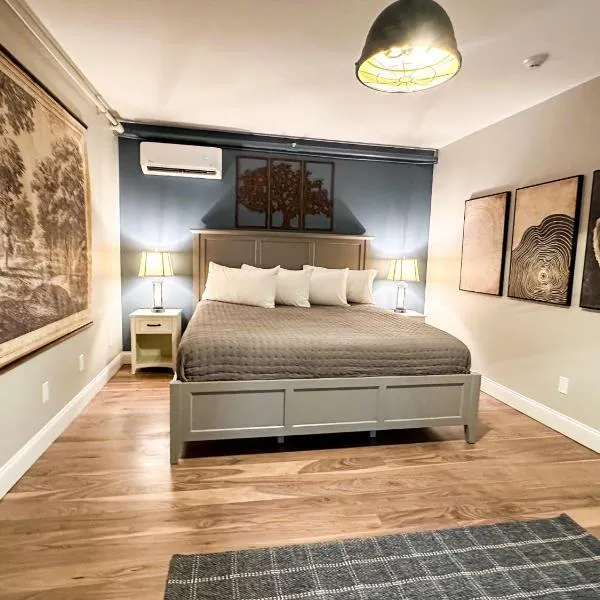 The Black Walnut Inn, hotel en Amherst