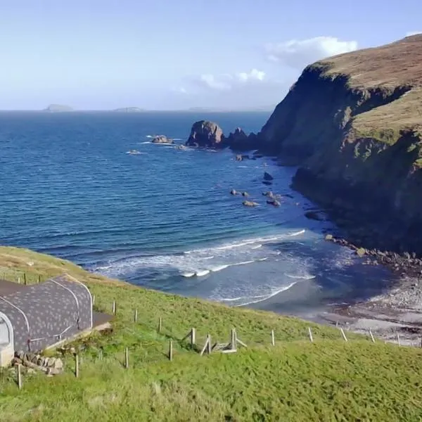 SEApods - Isle of Lewis - Luxury en-suite pods on the edge of the Atlantic Ocean、Aird Uigのホテル