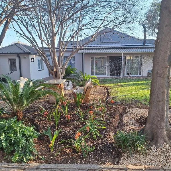 Parys में, होटल Cosy Cottage on Boom - Loadshedding Friendly