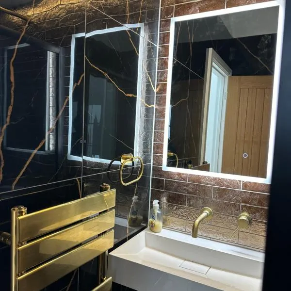 Roundhay Residences, hotel sa Moortown