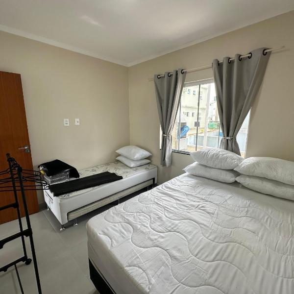 Duplex de 3 Quartos com Piscina - 140m da praia - Foto 2