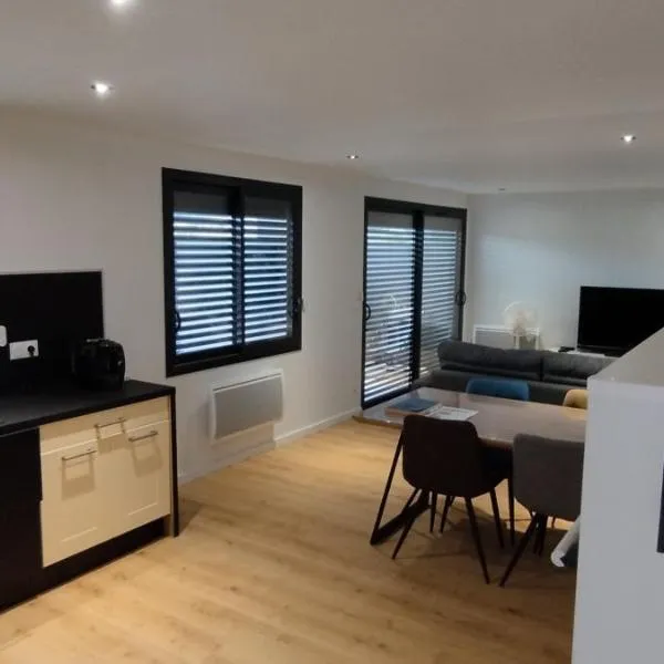 Le 24 bis, hotel v destinaci Aix-les-Bains