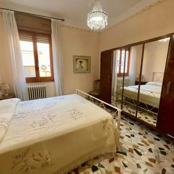 Ottantas Apartment, hotel v mestu Spinazzola