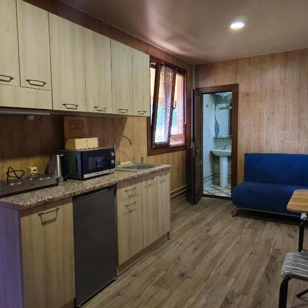 Мій Еко Готель, hotel en Fominka