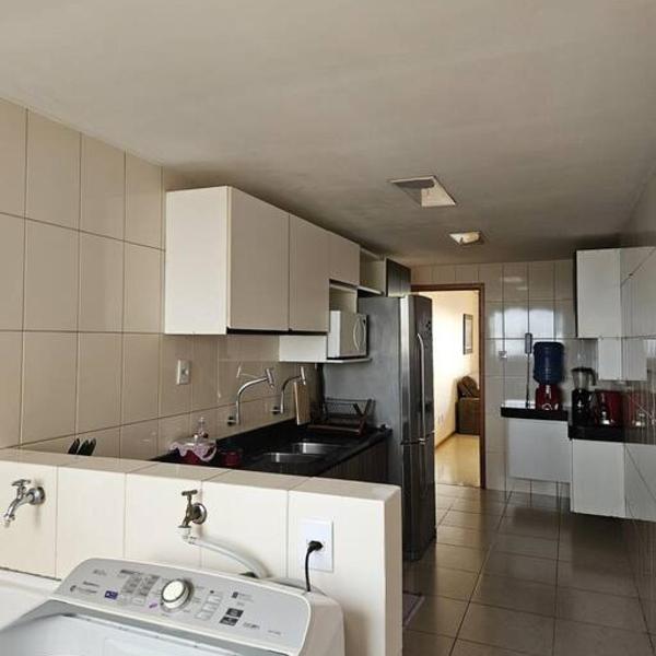 Apt amplo e confortável no umarizal com bela vista da baia - Foto 4