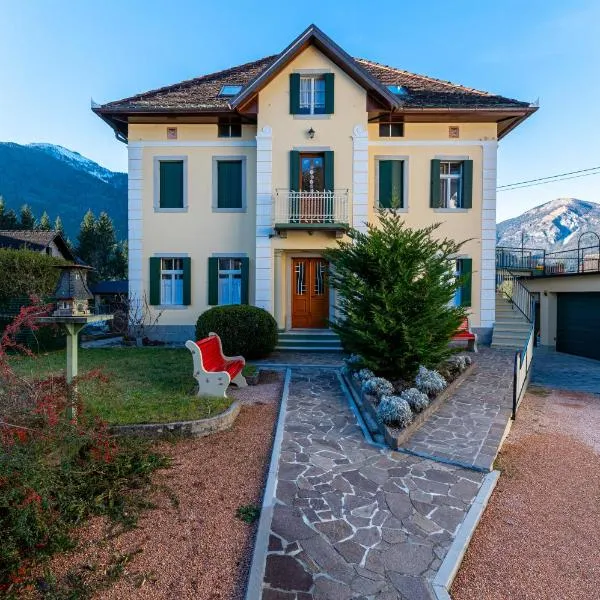 Cedolini House, hotel v destinaci Ovaro