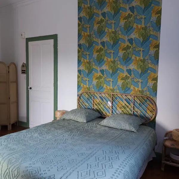 La Tuilerie, hotel v destinaci Barcelonne-du-Gers