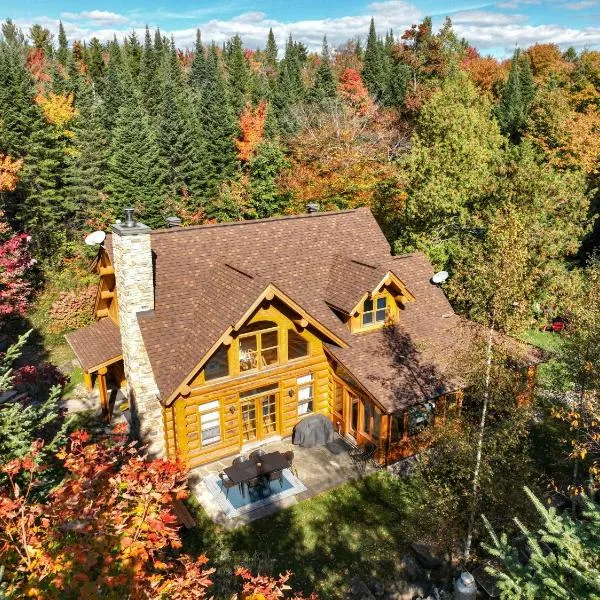 L'Echo Boreal - Hot tub & Private Lake Access, hotel in Wentworth