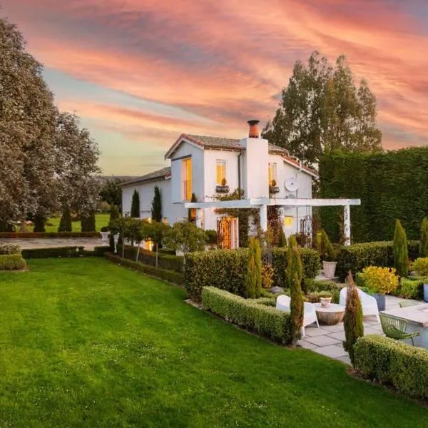 51 Southdown, khách sạn ở Martinborough