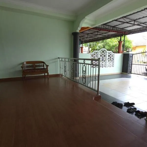 Rasha Homestay, hotel v destinaci Tanah Merah