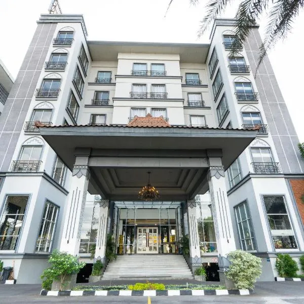 Grand Serela Yogyakarta, hotel u gradu Jogjakarta