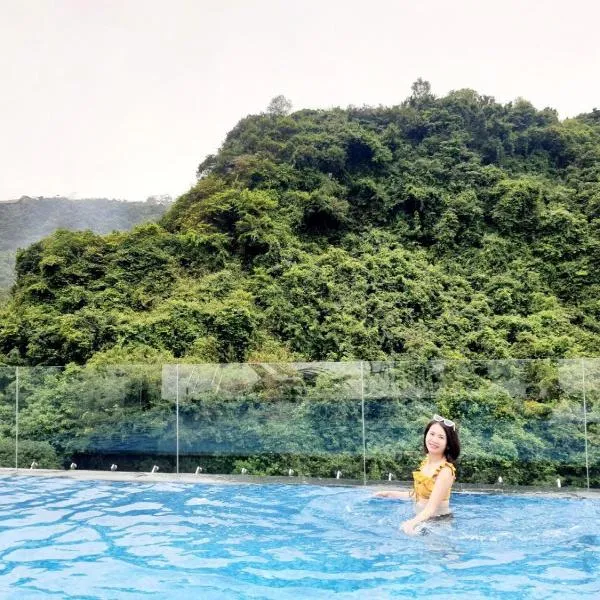 Sand Hotel, khách sạn ở Đảo Cát Bà
