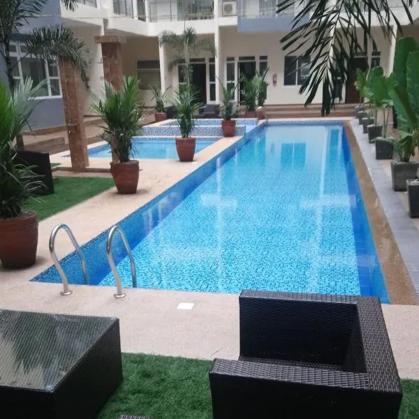 La grande Hotel & Residence, hotel v destinaci Angeles