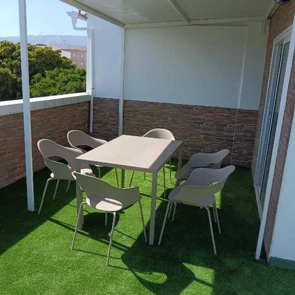Apartamento Sol B Free Parking, hotel v destinaci Vecindario