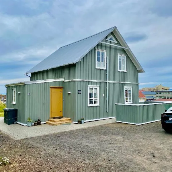 Villa Stykkisholmur、スティッキスホールムルのホテル