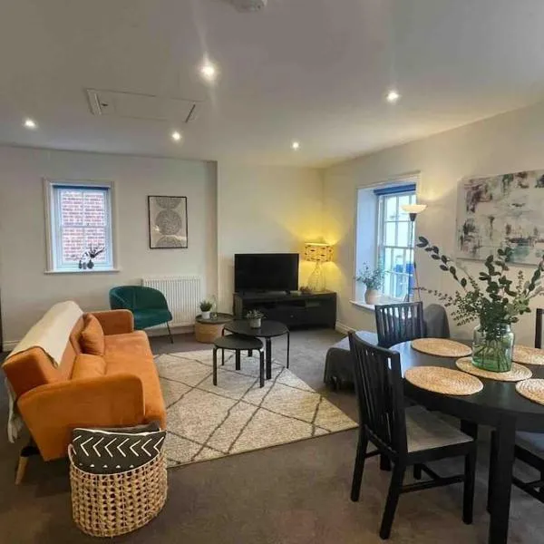 Large town centre apartment with parking, отель в городе Уоллингфорд