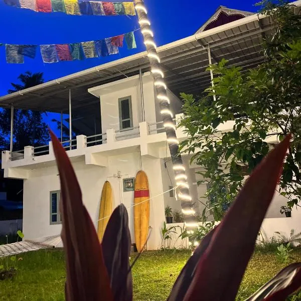Flamingos villa - by Bodhi garden, hotel in Varkala