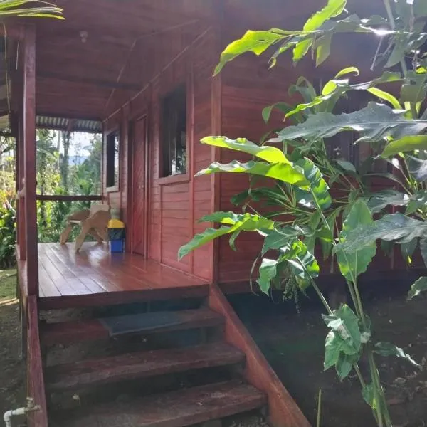 Cabañas Los Laguitos Rio Celeste, hotel v destinaci El Achiote