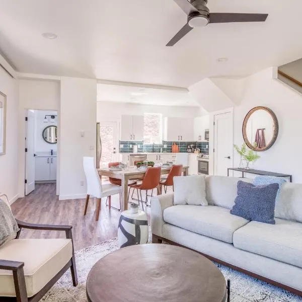 Harbor Lights #1 - New Construction Townhome, hotel a Depoe Bay